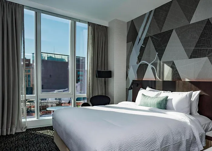 Courtyard By Marriott Long Island City/New York Manhattan View